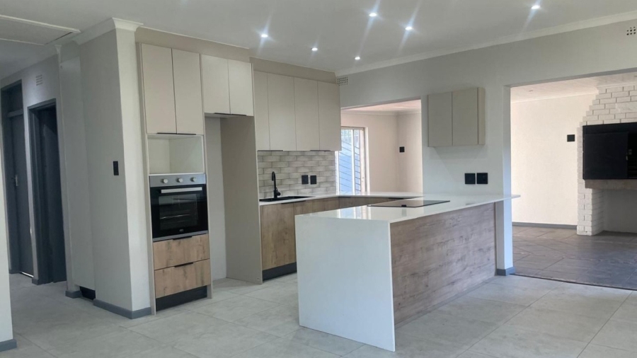 3 Bedroom Property for Sale in Morgenster Western Cape